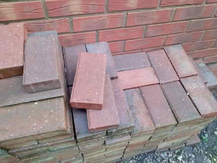 Photo of free Over 450 small bricks (Westbrook WA5) #2