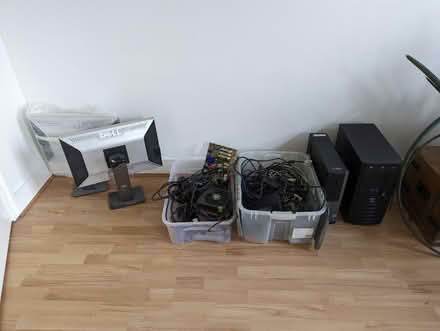 Photo of free PC parts / components / accessories (SevenSisters N15) #1