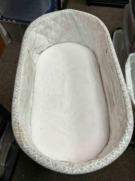 Photo of free Baby Basinette (Eubank/Montgomery) #1