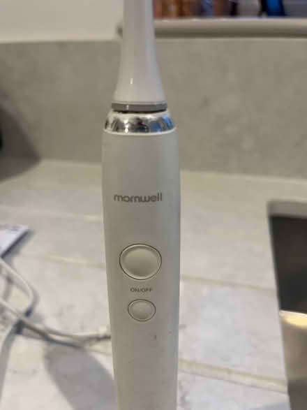Photo of free Electric toothbrush (Putney, SW15) #2