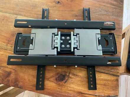 Photo of free TV bracket (Summertown OX2) #1