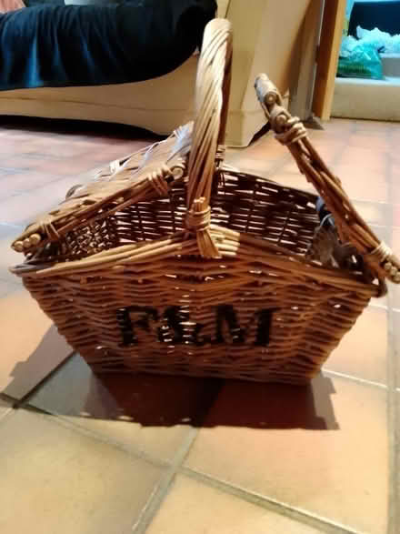 Photo of free Fortnum and Mason basket (North Ascot SL5) #1