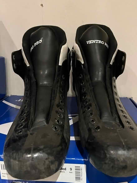 Photo of free Ventro Turbo Boots Large - Used (Camden) #2