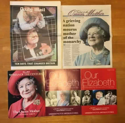 Photo of free Queen Mother memorabilia (Waterlooville PO7) #3