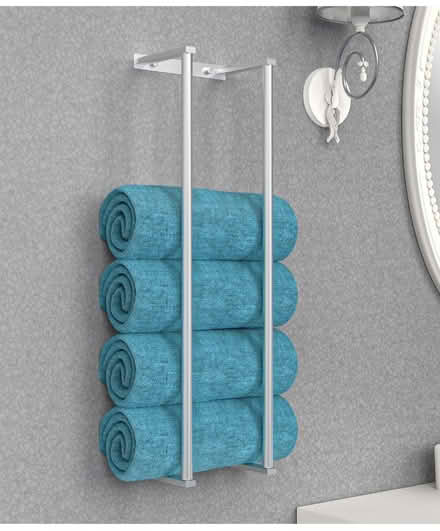 Photo of Towel holder (Exeter Central) #1