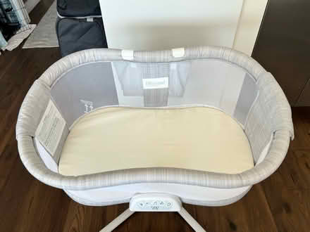 Photo of free Halo Bassinet Swivel Sleeper (Redwood) #2