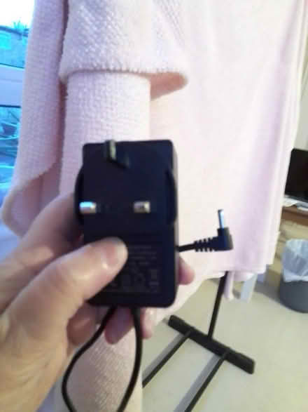 Photo of free Jumper Laptop Charger 12V (Newtown CH1) #2