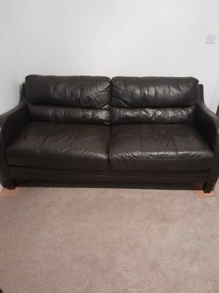 Photo of free Leather sofa (Crowborough) #1