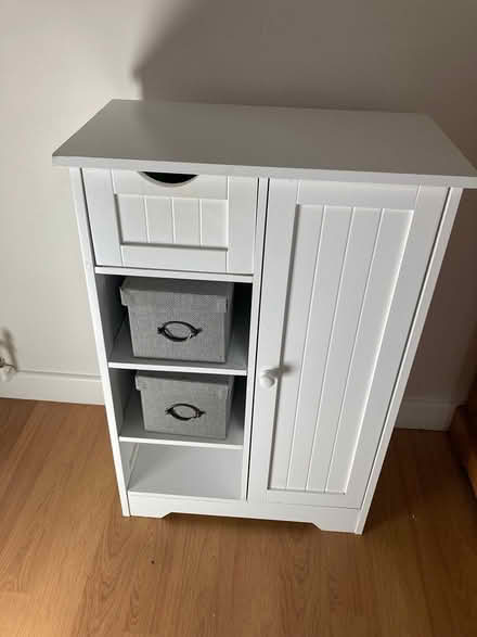 Photo of free Hall unit (Finstock OX7) #1