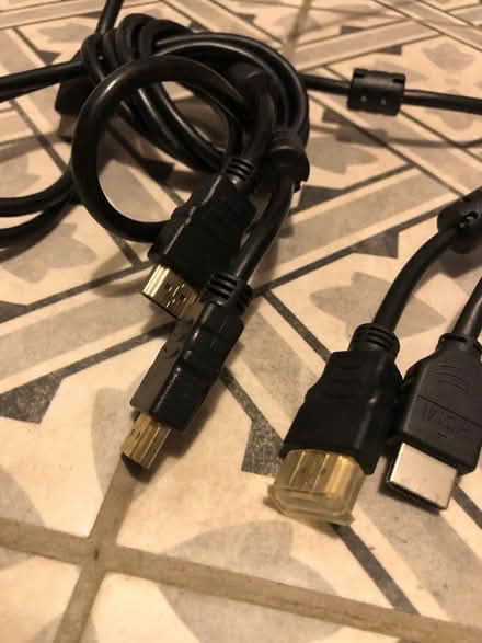 Photo of free Old fire stick/Apple TV box/hdmi cables (Higher Bebington CH63) #2
