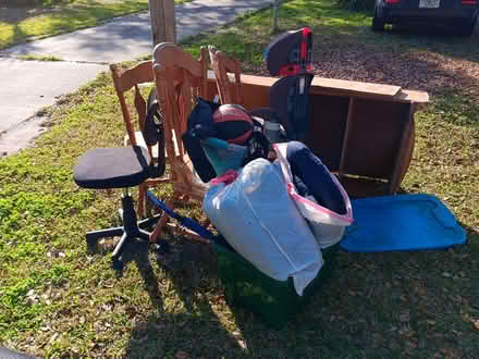 Photo of free Curb Alert on E Ariel Rd, Oak Hill (In Oak Hill) #1