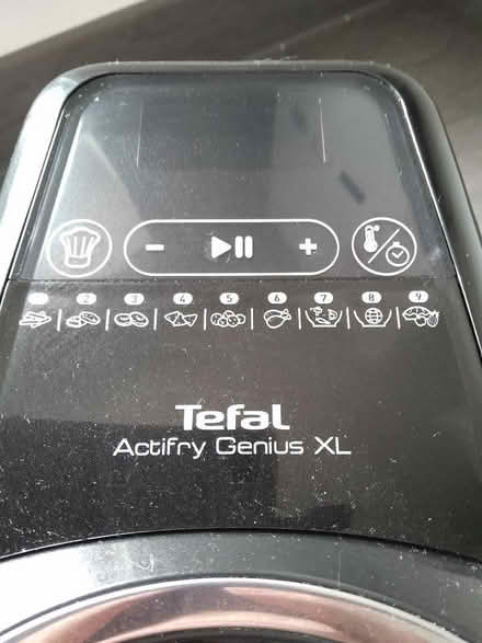 Photo of free Tefal Airfryer (Sutton Pools OX14) #3