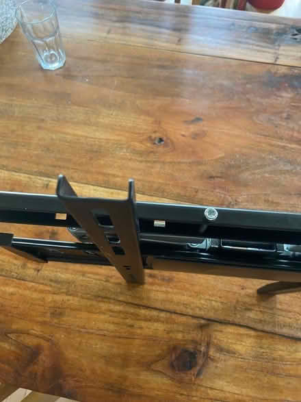 Photo of free TV bracket (Summertown OX2) #4