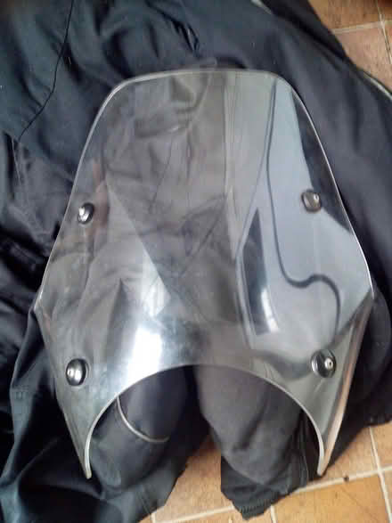 Photo of free Motorcycle fairing screen (Highbury N5) #2