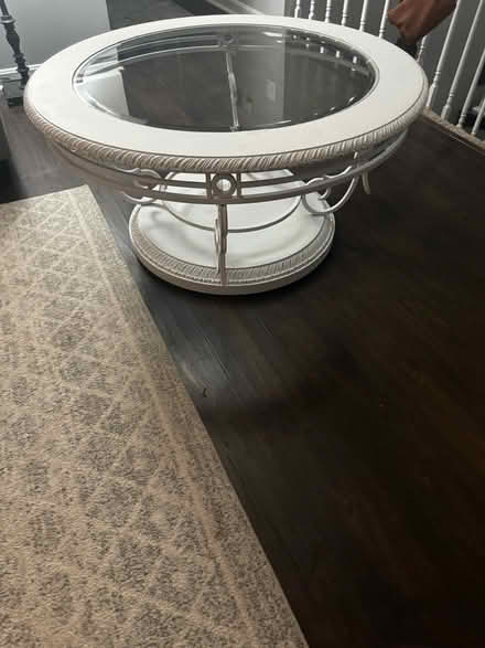 Photo of free Coffee table (Near Jefferson high school) #2