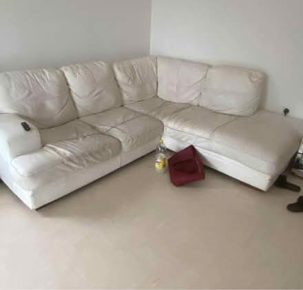 Photo of free White L shaped sofa (KT3) #1