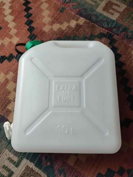 Photo of free 10 litre portable water dispenser (Bedminster BS3) #1