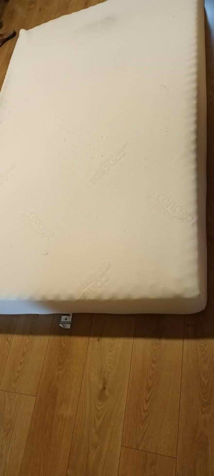 Photo of free small double memoryfoam mattress (Wallington) #3