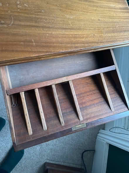 Photo of free Regency writing desk (Nr. St Ann’s Well BN3) #4