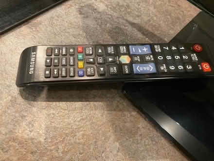 Photo of free Samsung 24’ TV (Shepperton TW17) #2
