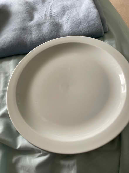 Photo of free 3 large dinner plates (Danbury) #1