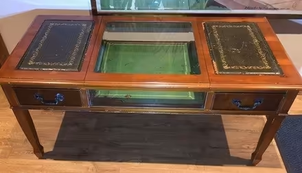 Photo of free Table for upcycling / refurbishing (Orpington BR6) #1