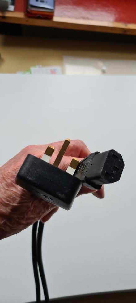 Photo of free Electric cable for computer (Raynes Park SW20) #1