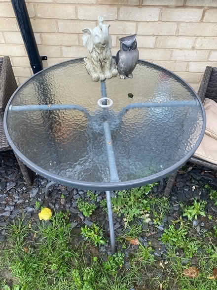 Photo of free Table and chairs outside (Epsom) #2