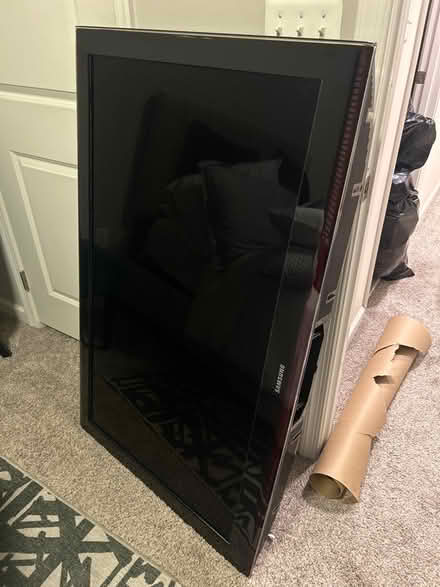 Photo of free 55 inch Samsung TV (NE DC) #1