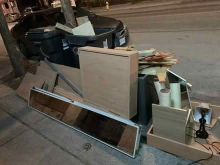 Photo of free stuff by 959 Dovercourt Rd (Dovercourt and Hallam) #2