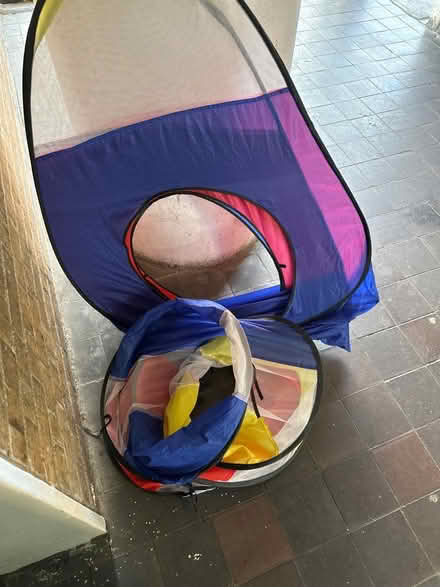 Photo of free Tent (Surrey quays) #1