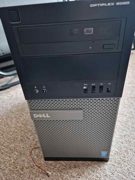 Photo of free Computer unit and laptop (Luton, Stopsley) #2