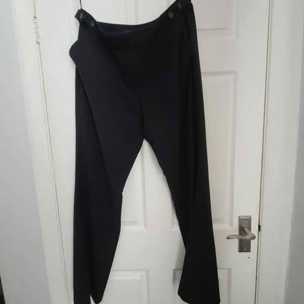 Photo of free Women's trousers 18 Long (Ribbleton PR1) #2