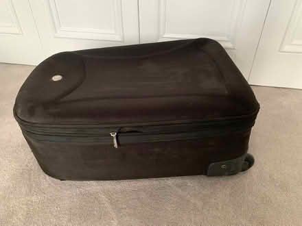 Photo of free Medium Size Suitcase (TW16) #1
