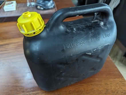 Photo of free 5L Diesel Emergency fuel Canister (HA4, Ruislip) #2