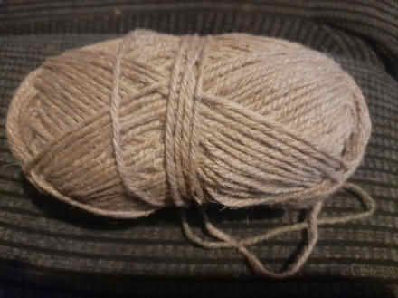 Photo of free Yarn (Southwatk) #1
