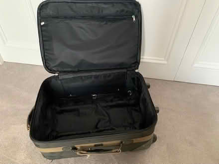 Photo of free Medium Suitcase with Zipped Pockets (TW16) #2