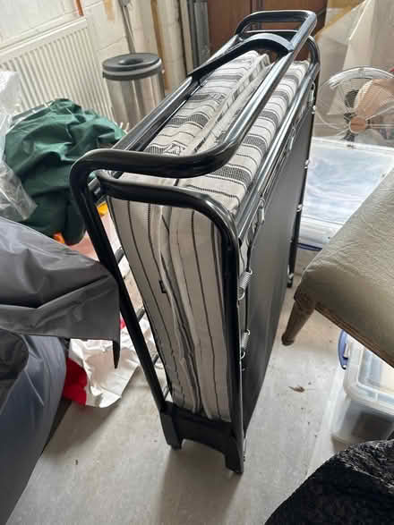 Photo of free z bed (kew gardens) #1