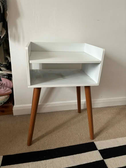 Photo of free Small Table/ Unit (Kew Gardens TW9) #1