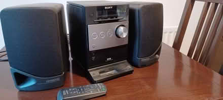 Photo of free Stereo (Chapel Hillock PR7) #1