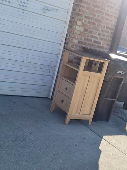 Photo of free items in alley. Crossposted (Dunning, Chicago) #2