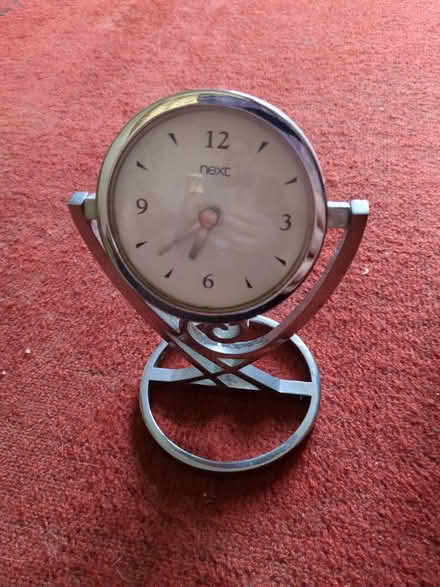 Photo of free Small clock (TQ3) #1