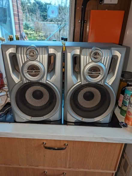 Photo of free Speakers (Churchend RG30) #1