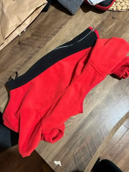 Photo of free Three peaks dog fleece medium (L15) #1