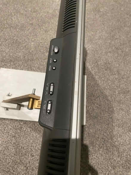 Photo of free TV Sharp LC-20B6U-SM (West Annapolis) #3