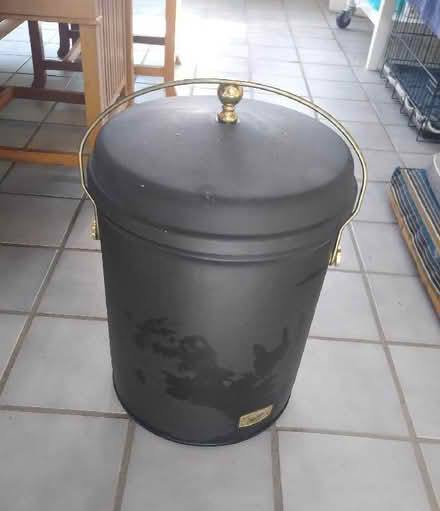 Photo of free "Cricket" Ash (Fireplace) Vacuum (Emerald Hills, near cross.) #1