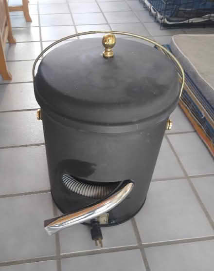 Photo of free "Cricket" Ash (Fireplace) Vacuum (Emerald Hills, near cross.) #2