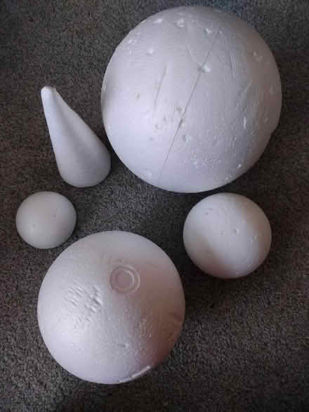 Photo of free Polystyrene spheres x 6 (Marsworth HP23) #2