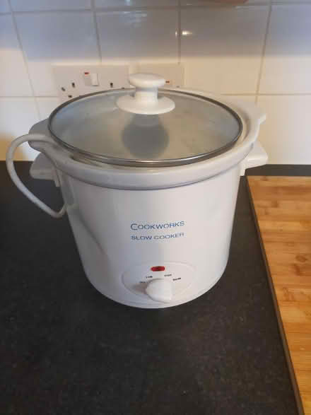 Photo of free Slow cooker (WV10) #1
