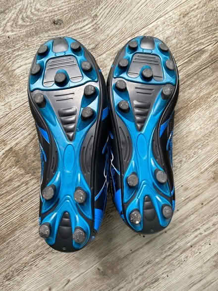 Photo of free 3G Football boots (Edmund Park, Frome, BA11) #2
